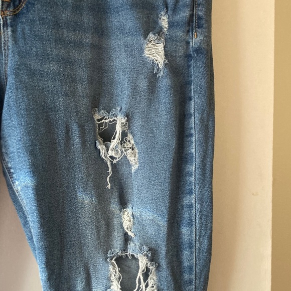 Old Navy Rockstar Mid-Rise Jeans in Blue - Picture 5 of 8